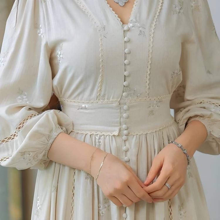 ساحلی نازنین