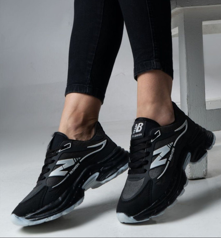 نیوبالانس New Balance1 بسیار با دوام